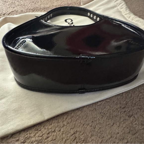 Hard to find and rare Coachtopia bag in crinkle patent leather with spikes - Picture 5 of 16